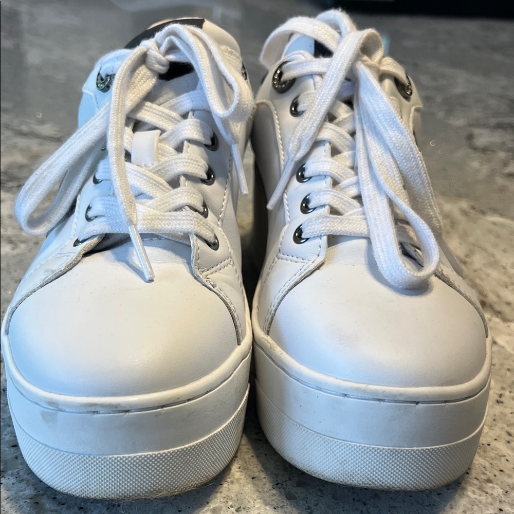 GUESS Sendra White Platform Sneakers - Women’s Size 7 EUC - Picture 3 of 11